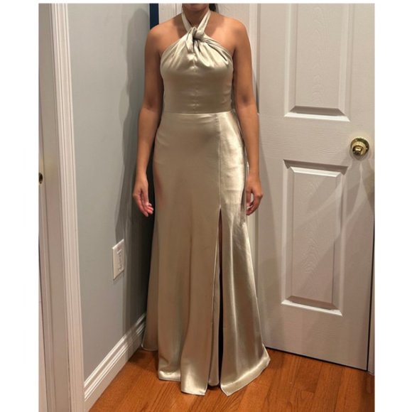 Evening Gown - Picture 2 of 6